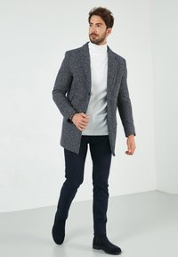 Buratti Abrigo corto - navy blue dotted