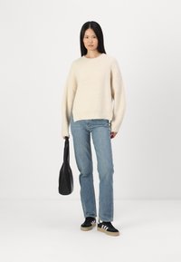 ONLY ONLMOON LIFE SLIT - Pulóver - whitecap gray