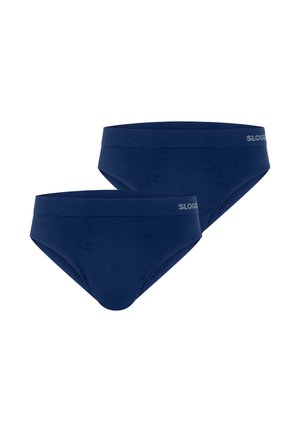 Dwa granatowe męskie slipy z pasem, na którym znajduje się nazwa marki "Sloggi" w szarym kolorze.