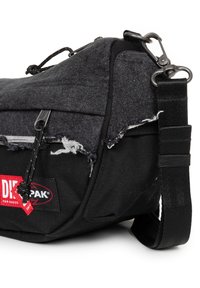 Eastpak EASTPAK X DIESEL - Cross body bag - dsl mash up
