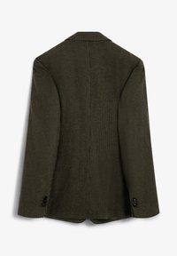 Blazer de cuadros marrones y negros con un ajuste entallado, puños de dos botones y cuello con muesca, hecho de una tela texturizada. Vista trasera mostrada.