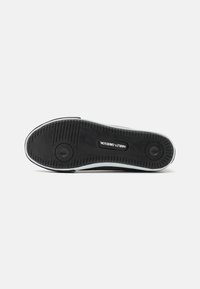 Harley Davidson BAXTER - Sneakersy wysokie