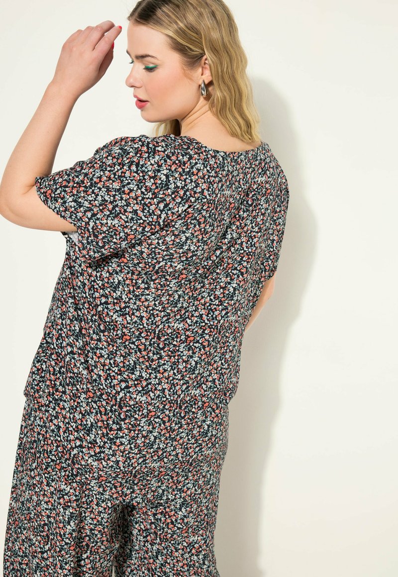 Studio Untold T-Shirt Oversize Donna Con Stampa Leopardata E Ricamo 839005 - Morbido Jersey - 6