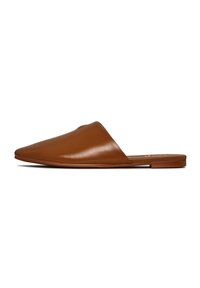 MINIMALIST COMFORTABLE - Papucsszandálok - brown