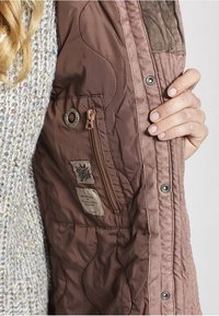 khujo Parka - taupe