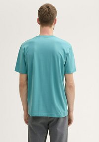 TOM TAILOR LOGO  - Camiseta estampada - tropical teal