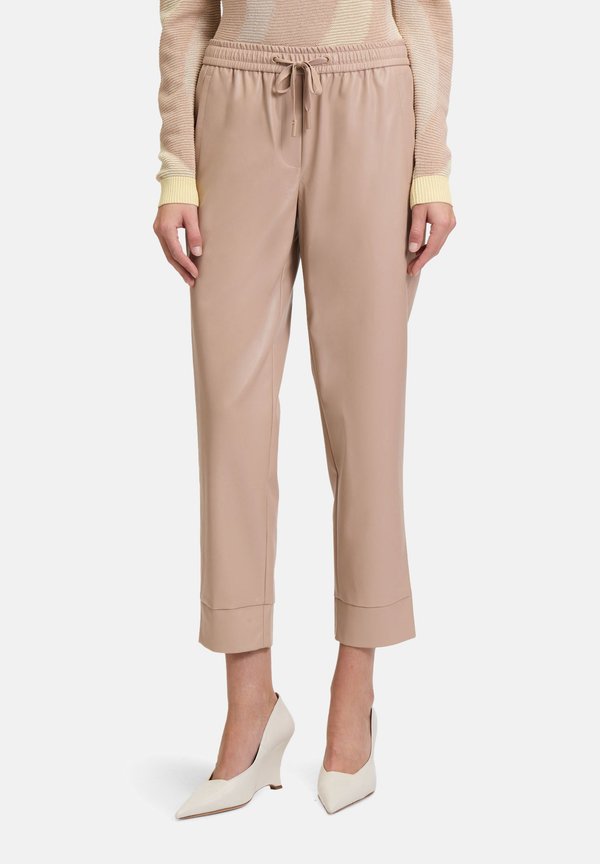 SCHLUPF MIT BINDEGÜRTEL - Stoffhose - hellbraun