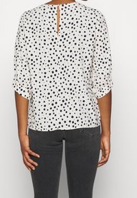 Vero Moda Blůza - white