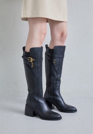 Boots - black