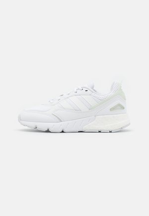 ZX BOOST 2.0 UNISEX - Zapatillas - footwear white