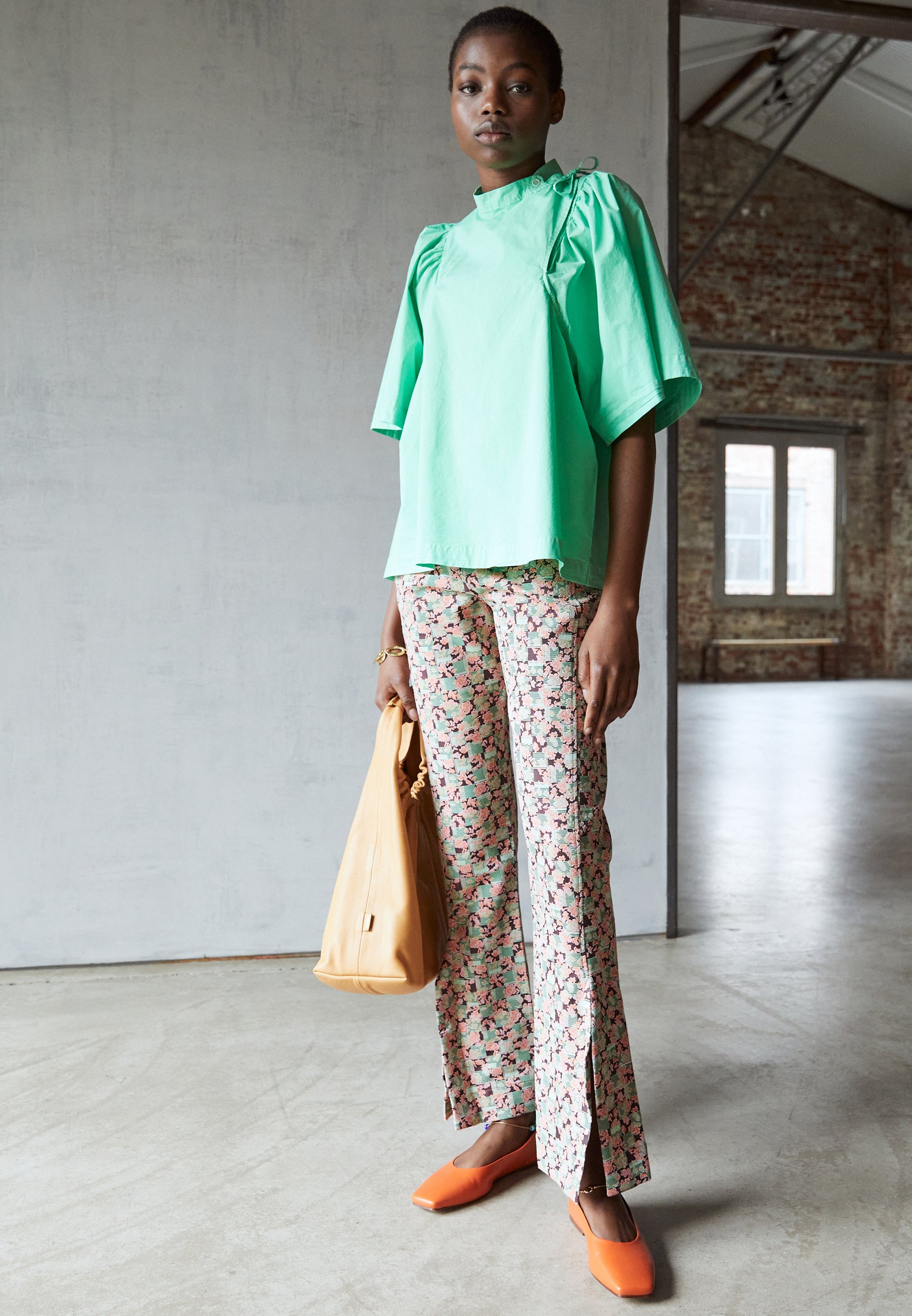 Henrik Vibskov MOTIF PANTS - Trousers 