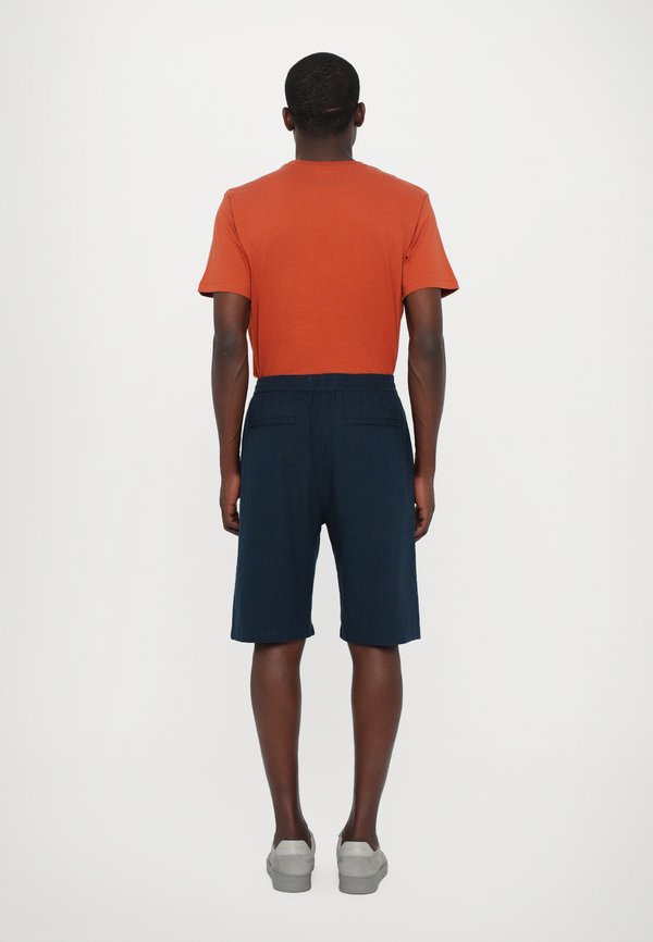 ENOCH  - Shorts - salute3