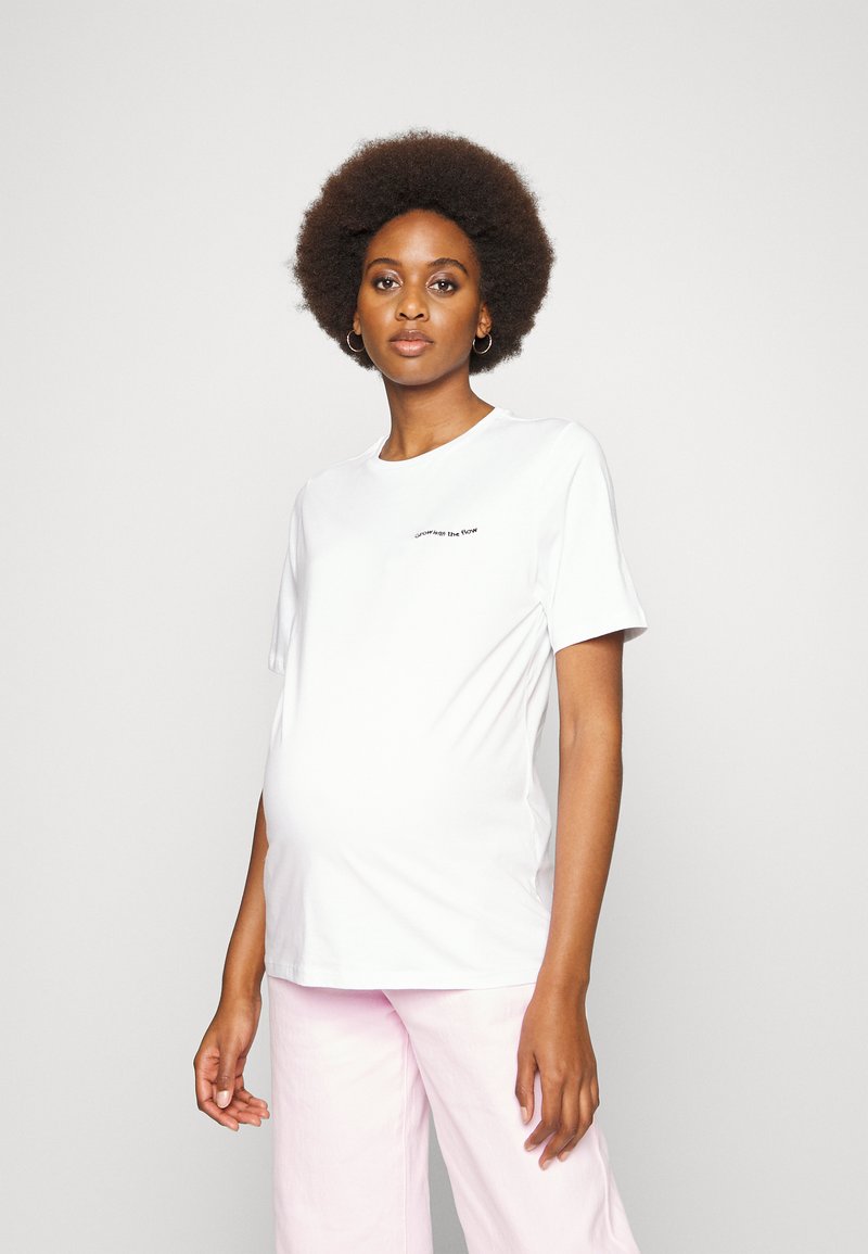 Pieces Maternity PCMKIDULA TEE - T-shirt estampada - bright white