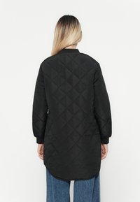 ONLY JESSICA QUILTED Winter coat black Zalando