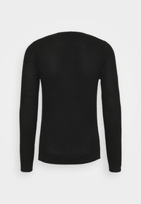 Schwarzer Langarmpullover mit strukturiertem Strickmuster, gerippten Bündchen und Saum, runder Halslinie und taillierter Passform.
