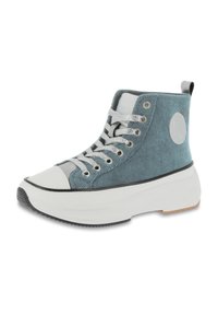 Zapatillas altas de pana azul con puntera y suela de goma blanca, cordones plateados y un detalle redondo de logo gris en el costado.