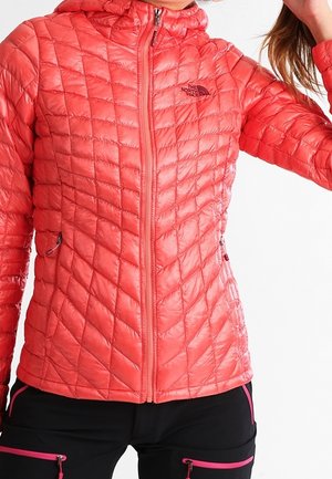 Zimní bunda - light red