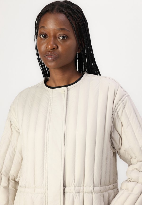 SUPER QUILTED JACKET - Down jacket - silver lining2