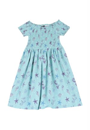 Abito a maniche corte realizzato in tessuto azzurro chiaro con corpetto arricciato, caratterizzato da motivi viola di conchiglie, cavallucci marini e stelle.