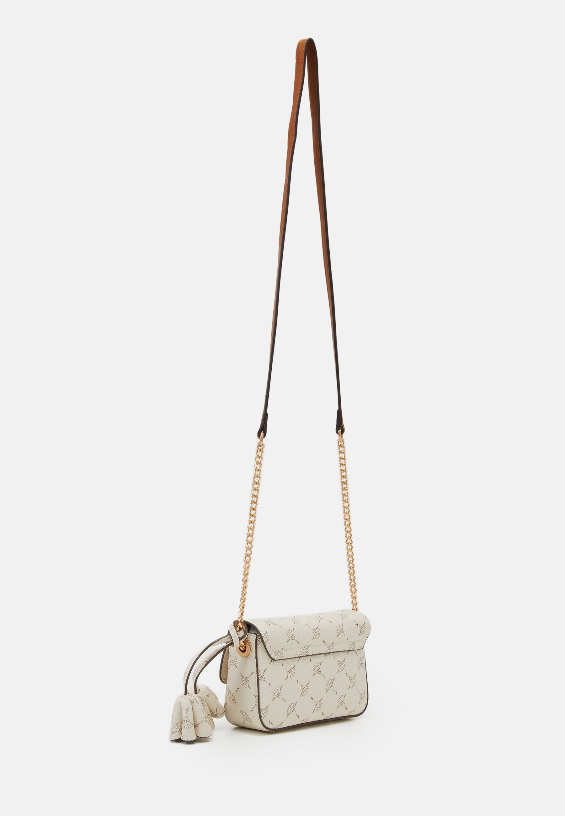 JOOP! CORTINA UMA SHOULDERBAG Skulderveske offwhite JOOP! CORTINA CLOE Skulderveske off white Zalando.no