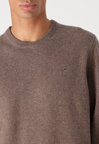 Hackett London CREW - Stickad tröja - malt beige