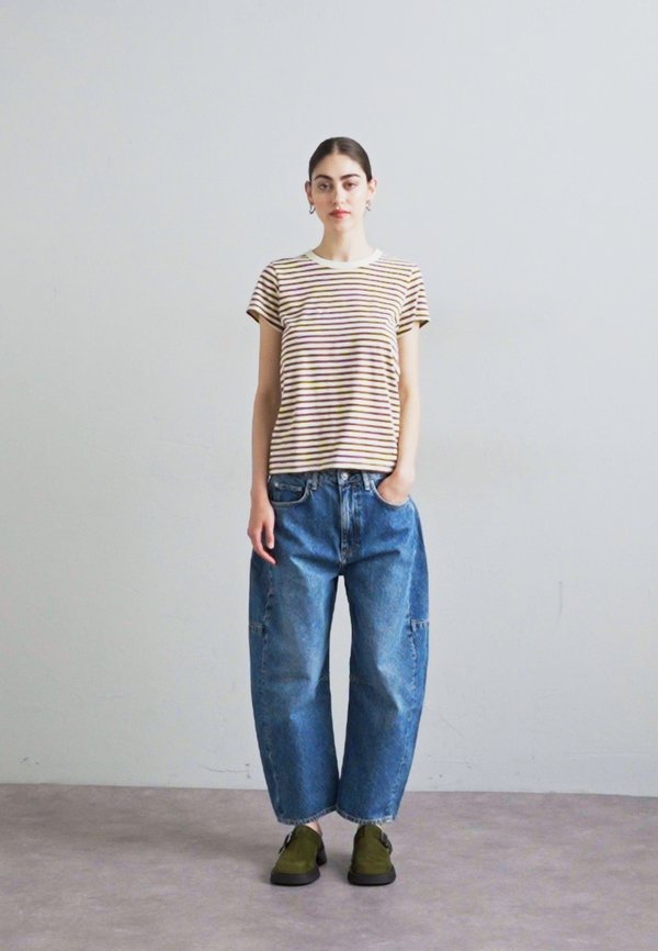 CHARLIE HIGH RISE BARREL - Relaxed fit jeans - accord2