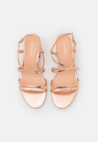 Even&Odd Wide Fit Sandaalit nilkkaremmillä - rose gold-coloured