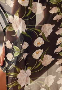 B by Ted Baker REGULAR FIT - Doplňky na pláž - black floral