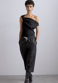 rag & bone IRINA ONE SHOULDER - Tops - black
