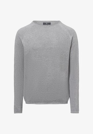 Un pull gris à manches longues avec un col rond, en tissu texturé, et des poignets et un ourlet côtelés. Il possède des manches raglan pour une plus grande liberté de mouvement.