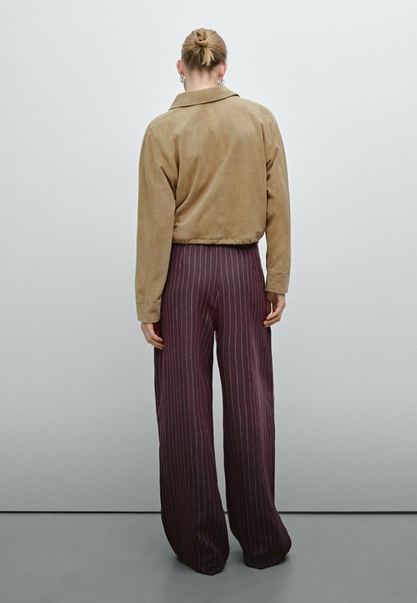FLOWING  - Trousers - bordeaux3