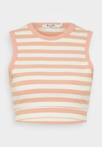 Top cropped sem mangas em tecido canelado, apresenta riscas horizontais em pêssego e branco, com um decote redondo e um design ajustado.