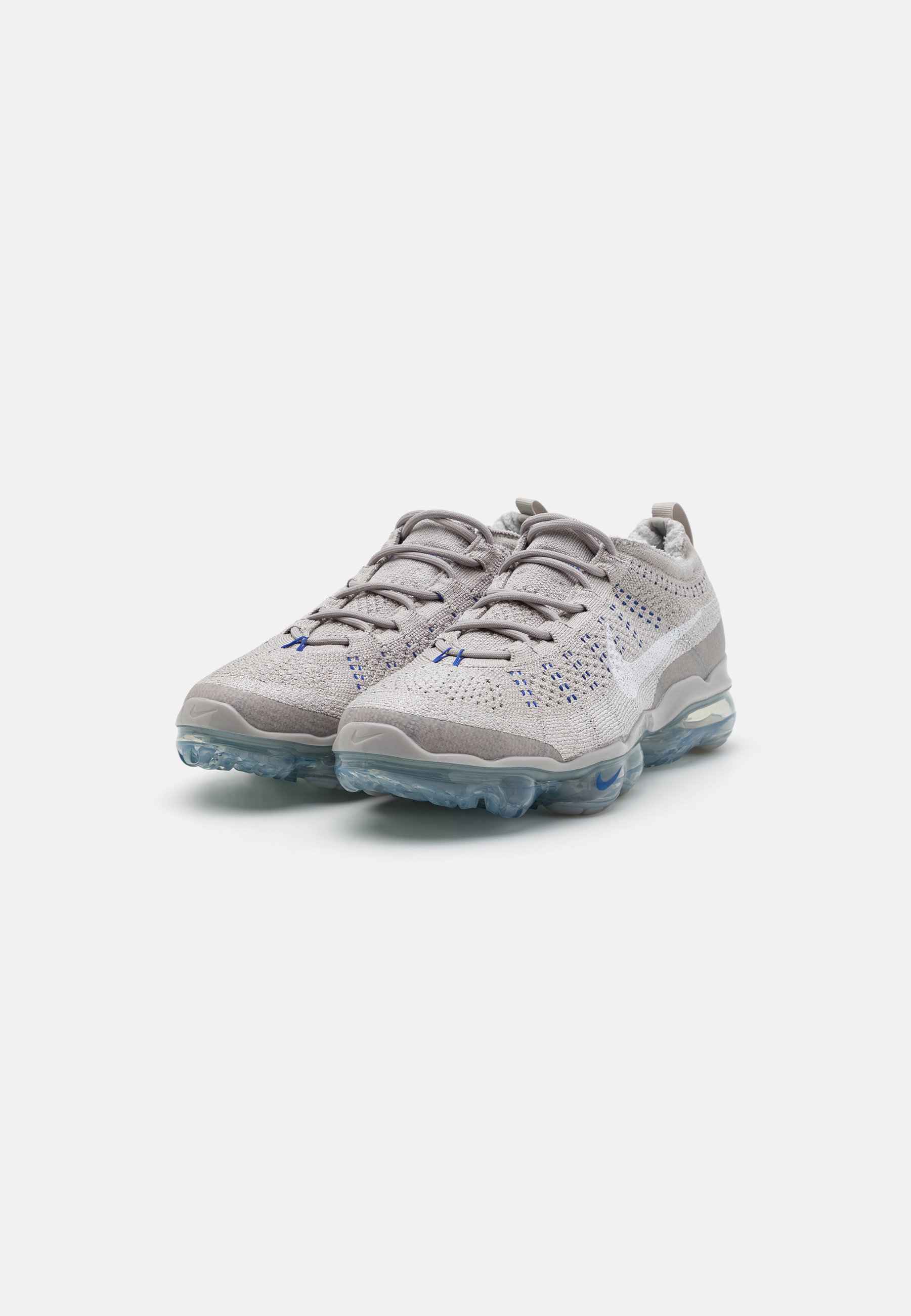 vapormax vast grey