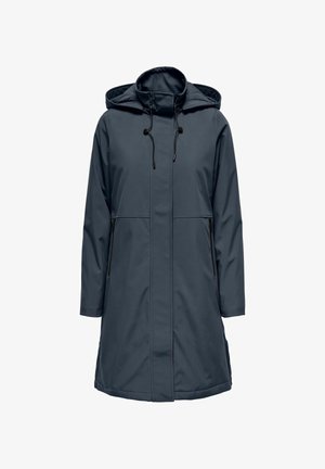 Marineblauw waterdicht jack met een ritssluiting aan de voorkant, een capuchon met trekkoord en zijzakken. Voorzien van lange mouwen en een middellange lengte.