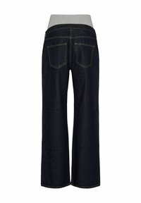 Mörkblå denimbyxor med vida ben och ett grått elastiskt midjeband. Har två bakfickor och kontrasterande gula sömmar längs sömmarna.