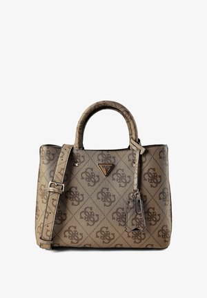 Braune Handtasche von Guess mit Muster, doppelten Griffen, verstellbarem Schulterriemen und markantem dreieckigem Metalllogo auf der Vorderseite.