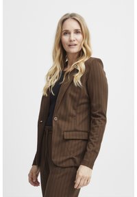 Brun randig kavaj med en figursydd design, som har en enfärgad knappstängning, notched lapels och sidofickor. Strukturerad tyg, smal passform.
