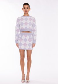 Glamorous Minifalda - lilac metallic argyle