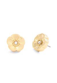 Boucles d'oreilles en or avec des fleurs, présentant un détail central en perle, des pétales texturés et une finition polie. Adaptées à différents styles et occasions.