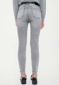 Greenpoint - Jeansy Slim Fit