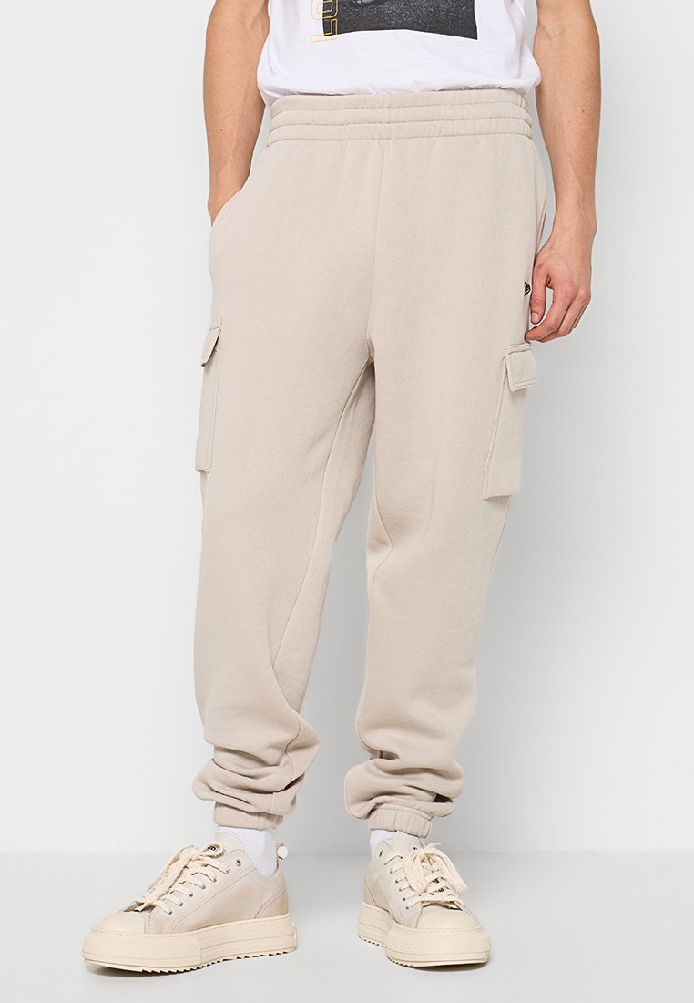 Pantalones deportivos