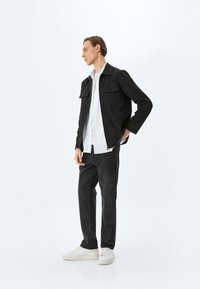 Koton MARK STRAIGHT - Vaqueros rectos - black