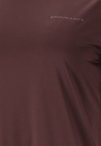 Endurance T-shirt till träning - fudge