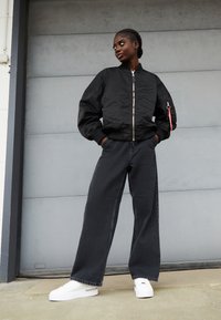 LIU JO SILVIA  - Sapatilhas - white