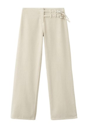 Pantaloni beige a gamba larga con due cinturini con fibbia in vita e chiusura frontale con zip, realizzati in tessuto liscio.