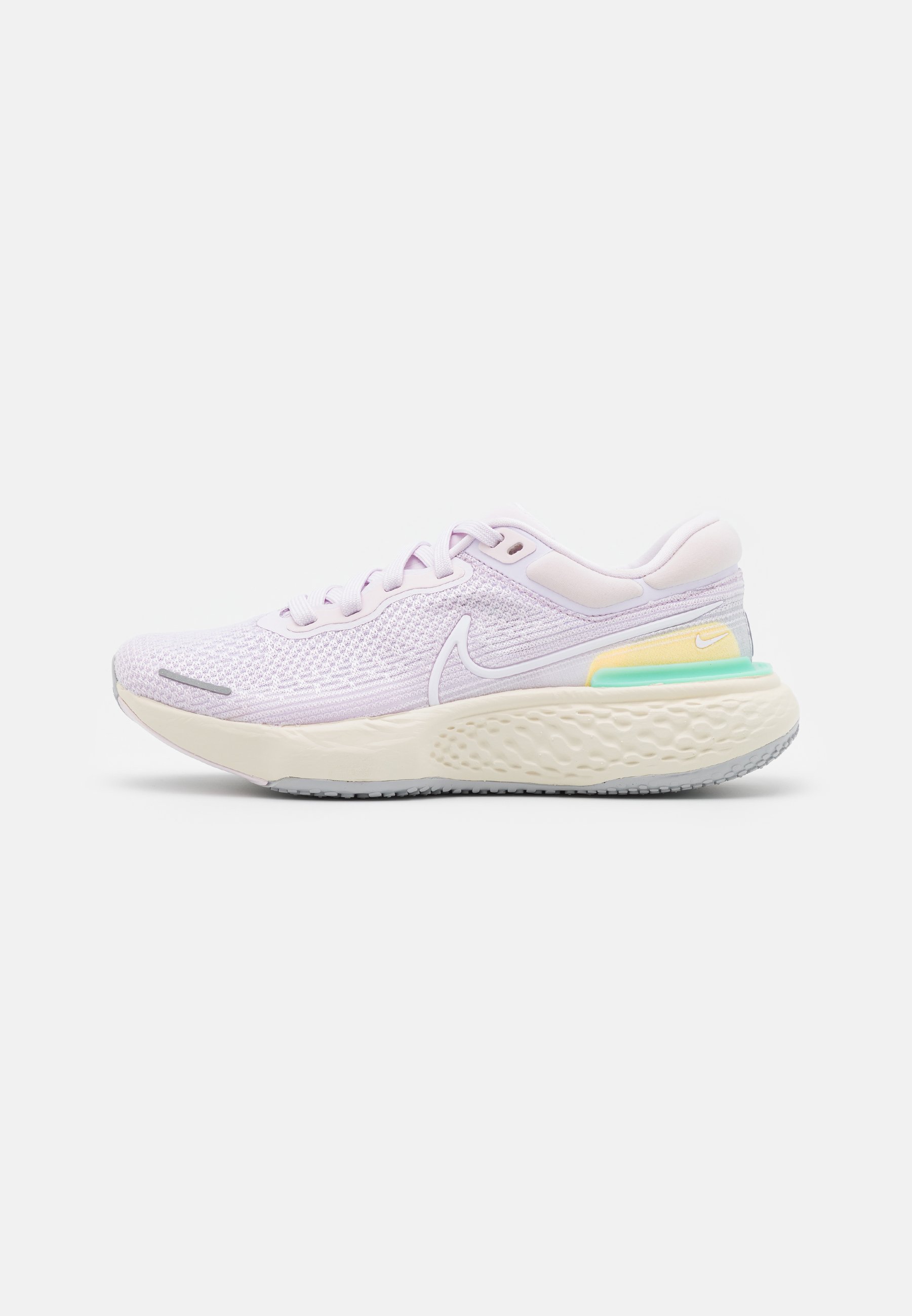 basket nike legere femme