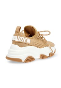 Steve Madden PROTEGE - Sneakers basse - gold