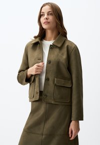 UTILITY - Lichte jas - khaki