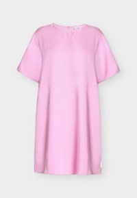 Unselected, pale bubblegum