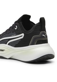 Puma PWR NITRO SQD2 - Chaussures de running sur route - black white